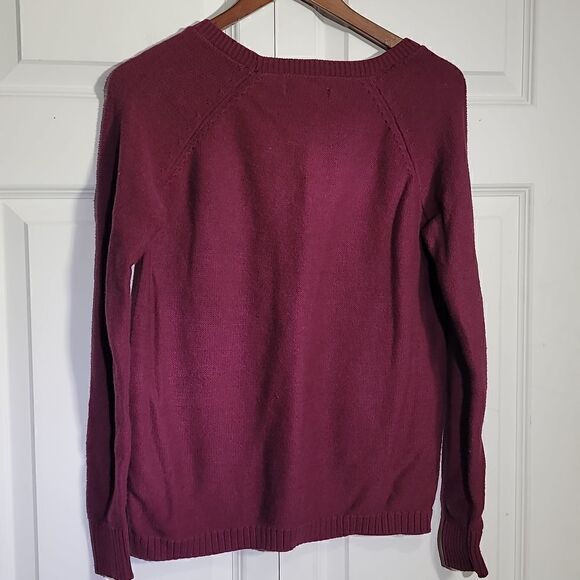 Rock & Republic Burgundy Maroon Silver Stud Round Neck Knit Sweater - Picture 6 of 7